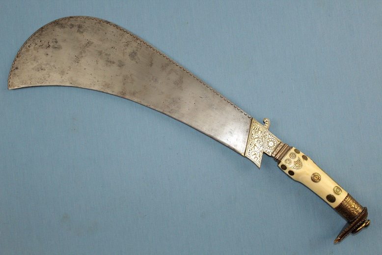 Ayda Katti Antique Indian sword Malabar An exceptional example Very rare Coorg knife size Extremely rare blade type www.swordsantiqueweapons.com
