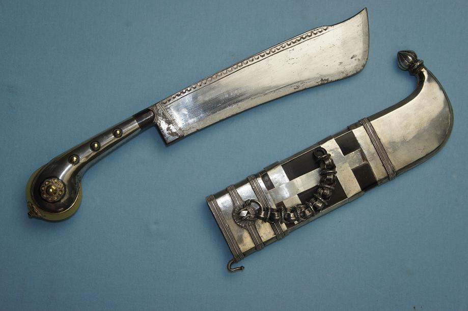 Pichangetti / pichan-gatti Very rare Coorg knife Very fine condition www.swordsantiqueweapons.com